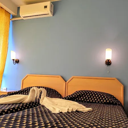מלון Continental Blu